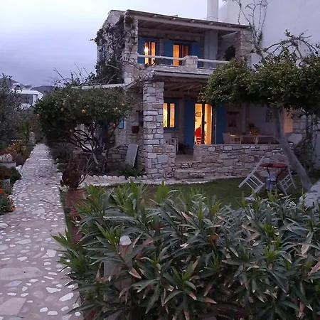 Holiday home Sea Wave House Drios